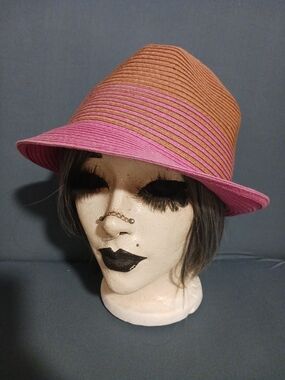 Shade Shack Pink and Tan Straw Fedora Hat EUC